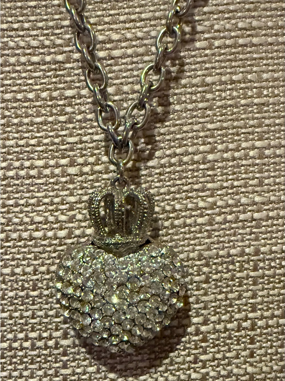Juicy Couture Silver Tone Pavé Puffy Heart Crown Necklace Y2K Vintage - Picture 3 of 8